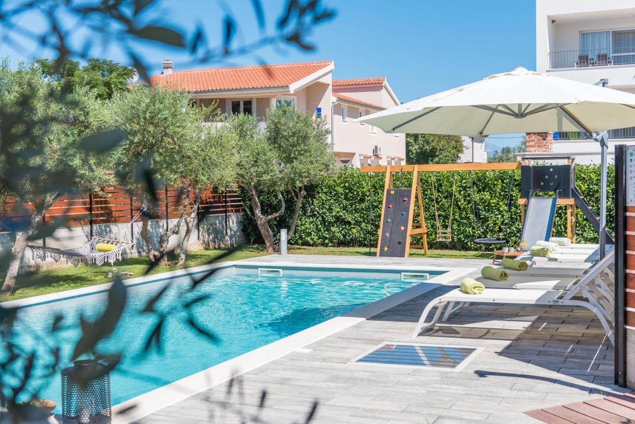 Villa Olea With Heated Pool And Jacuzzi Сукошан Экстерьер фото
