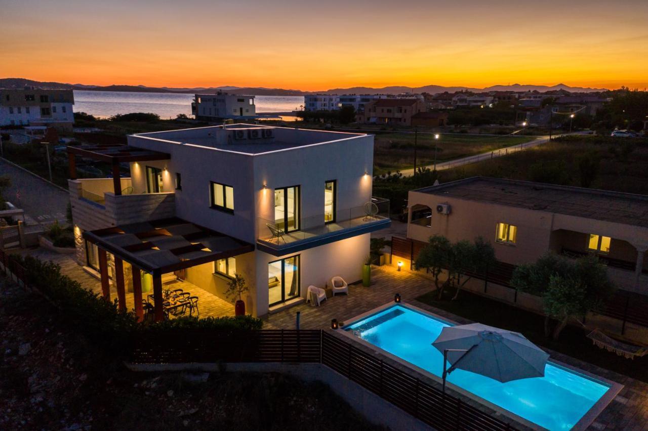 Villa Olea With Heated Pool And Jacuzzi Сукошан Экстерьер фото